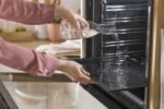 Odstranjivo staklo na vratima – lako čišćenje BO6717E03X pećnice